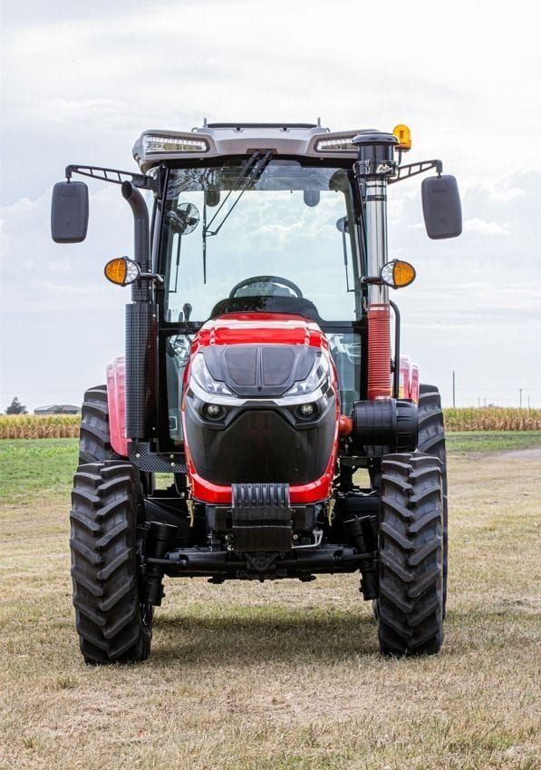 Tractor Traxor TRX 80 con cabina, de frente